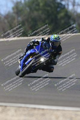 media/Sep-21-2025-TrackDaz (Sun) [[277c75b276]]/B Group/1220pm (Turn 2)/